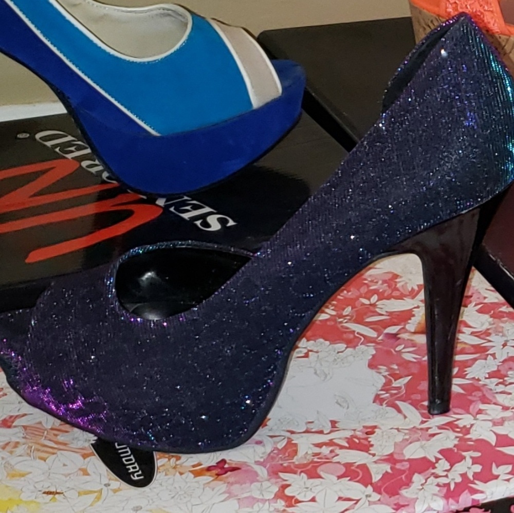 High heels - Picture 3 of 4